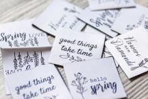 Designerset med tyglappar 'spring love' från Unikati - Artikelnummer 9103