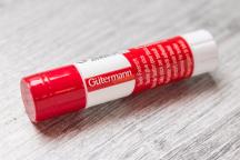 Limstift för textil (Gütermann) - Artikelnummer 2703