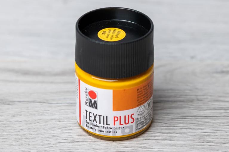 Marabu Textil Plus 50 ml  (mellangul) - Artikelnummer 2511